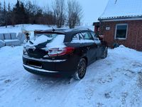 Gebraucht Renault Mégane GrandTour 110 PS (80 kW) 2014 Violet Kombi