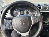 Gebraucht Suzuki Vitara Comfort 111 PS (81 kW) 2018 Andere farben SUV