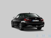 Gebraucht BMW 330e M Sport 252 PS (185 kW) 2021 Saphirschwarz Limousine