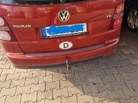 Gebraucht VW Touran 140 PS (102 kW) 2009 Rot Van / Kleinbus