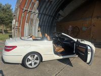 Gebraucht Mercedes E350 Avantgarde 292 PS (214 kW) 2010 Weiß Cabrio
