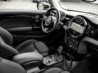 Gebraucht Mini Cooper SE Essential 135 kW (184 PS) 2023 Silber Kleinwagen