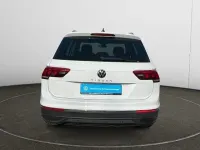 Gebraucht VW Tiguan Move 150 PS (110 kW) 2024 Pure white SUV