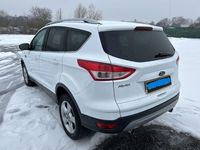Gebraucht Ford Kuga Trend 140 PS (102 kW) 2014 Weiß SUV