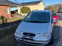 Gebraucht Ford Galaxy Trend 145 PS (106 kW) 1999 Silber Van / Kleinbus