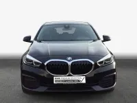 Gebraucht BMW 118 Advantage 150 PS (110 kW) 2022 Saphirschwarz metallic Kleinwagen