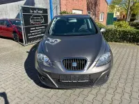 Gebraucht Seat Altea 4You 105 PS (77 kW) 2014 Grau Van / Kleinbus