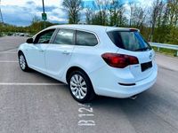 gebraucht Opel Astra Kombi 1,4 Turbo / 140PS / TÜV / ALU - 8 Fach / Bi-Xeno