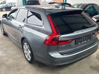 Second-hand Volvo V90 R-Design 150 CP (110 kW) 2019 Gri Break