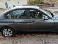 Gebraucht BMW 318 136 PS (100 kW) 2015 Grau Limousine