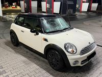 Usata Mini Cooper D 110 CV (80 kW) 2008 Beige Utilitaria