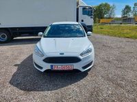 Usata Ford Focus 101 CV (74 kW) 2015 Bianco Berlina