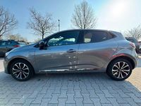 Gebraucht Renault Clio V Techno 90 PS (66 kW) 2025 Grau Limousine
