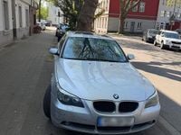 Second-hand BMW 525 218 CP (160 kW) 2005 Argintiu Berlinǎ