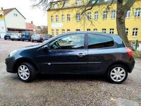 Gebraucht Renault Clio II Dynamique 75 PS (55 kW) 2008 B66  graphit schwarz metallic (metallic) Limousine