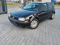 Gebraucht VW Golf IV 75 PS (55 kW) 2002 Schwarz Kleinwagen