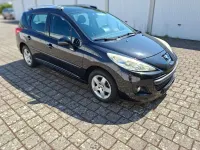 Gebraucht Peugeot 207 Premium 95 PS (69 kW) 2010 Schwarz Kombi