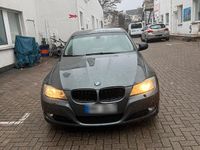Gebraucht BMW 318 143 PS (105 kW) 2009 Grün Limousine