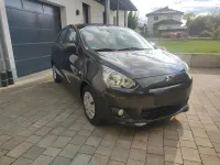 Gebraucht Mitsubishi Space Star 70 PS (51 kW) 2014 Grau Van / Kleinbus