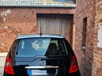 Gebraucht Mercedes 180 116 PS (85 kW) 2012 Schwarz Limousine