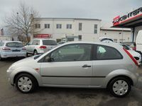 Gebraucht Ford Fiesta Trend 69 PS (50 kW) 2003 Silber Kleinwagen
