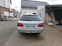 Second-hand Mercedes E220 170 CP (125 kW) 2006 Argintiu Break