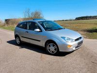 Używany Ford Focus 101 KM (74 kW) 2001 Srebrny Hatchback