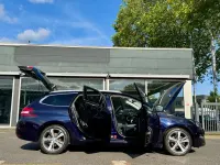 Gebraucht Peugeot 308 131 PS (96 kW) 2016 Blau Kombi
