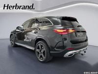 Gebraucht Mercedes GLC300e AMG 333 PS (244 kW) 2024 Metalliclack obsidianschwarz SUV