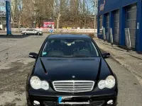 Gebraucht Mercedes C200 Classic 163 PS (119 kW) 2005 Schwarz Limousine