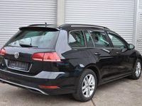 Gebraucht VW Golf VII 150 PS (110 kW) 2020 Deep black Kombi