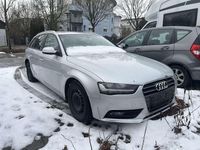 Gebraucht Audi A4 143 PS (105 kW) 2012 Eissilber metallic Kombi