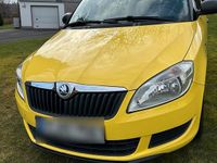 Gebraucht Skoda Fabia 60 PS (44 kW) 2013 Gelb Kleinwagen