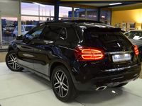 Gebraucht Mercedes GLA200 136 PS (100 kW) 2017 Schwarz SUV