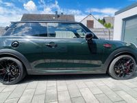 Gebraucht Mini John Cooper Works 231 PS (169 kW) 2023 Grün Kleinwagen