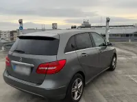 Gebraucht Mercedes B200 136 PS (100 kW) 2012 Grau Kleinwagen