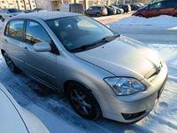 Gebraucht Toyota Corolla 110 PS (80 kW) 2005 Silber Limousine