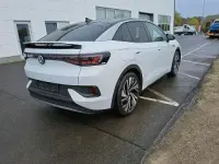 Second-hand VW ID.5 Pro Performance 150 kW (204 CP) 2023 Alb SUV