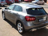 Gebraucht Mercedes GLA180 Urban 122 PS (89 kW) 2017 Grau SUV