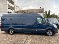 Używany Mercedes Sprinter 150 KM (110 kW) 2020 Niebieski Van