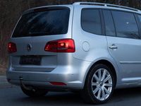 Gebraucht VW Touran Highline 140 PS (102 kW) 2012 Silber Van / Kleinbus