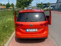 Gebraucht VW Touran 150 PS (110 kW) 2017 Orange Van / Kleinbus