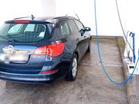 Gebraucht Opel Astra 95 PS (69 kW) 2011 Schwarz Kombi