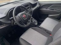 Gebraucht Fiat Doblò 101 PS (74 kW) 2022 Colore esterno (grau (met)) Van / Kleinbus