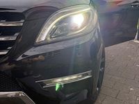 Gebraucht Mercedes ML250 204 PS (150 kW) 2014 Schwarz SUV
