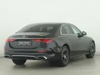 Gebraucht Mercedes E200 AMG 204 PS (150 kW) 2025 Schwarz Limousine