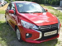 Gebraucht Mitsubishi Space Star Select 71 PS (52 kW) 2025 Amarena rot Limousine