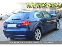 Gebraucht Audi A3 Ambition 105 PS (77 kW) 2011 Blau Kleinwagen