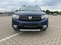 Gebraucht Dacia Sandero Celebration 90 PS (66 kW) 2018 Blau SUV