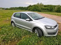 Gebraucht VW Polo 75 PS (55 kW) 2009 Silber Kleinwagen